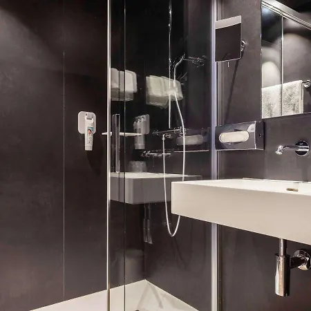 Ibis Styles Basel City Buitenkant foto